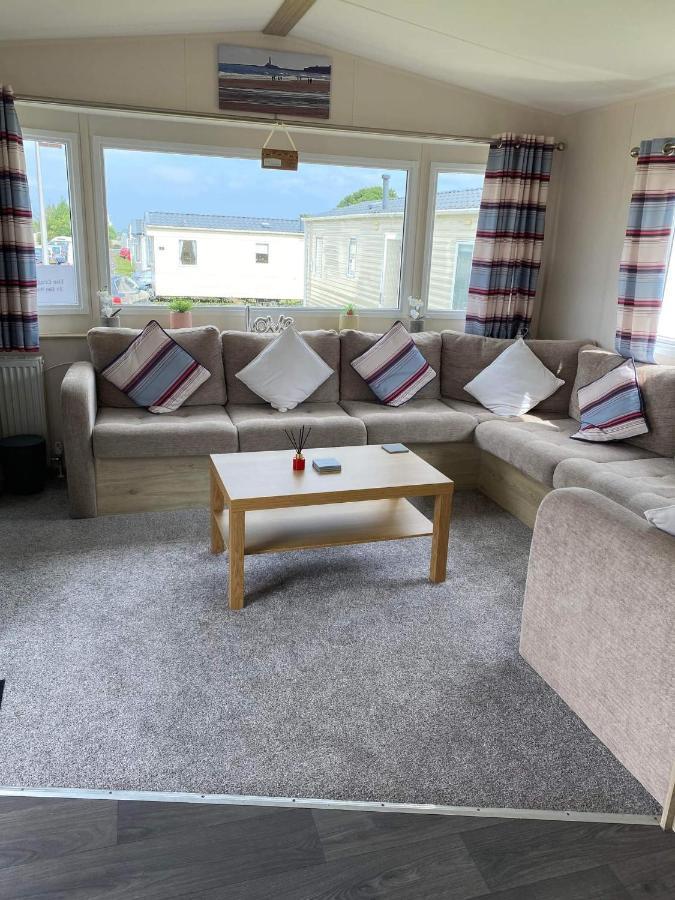 32 Elm Walk Hotell Whitley Bay Eksteriør bilde